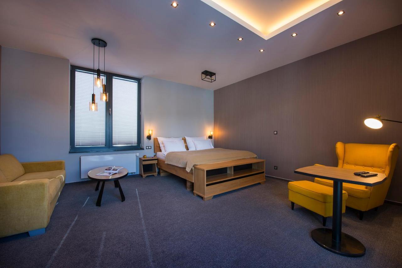 Panorama Hotel 4*